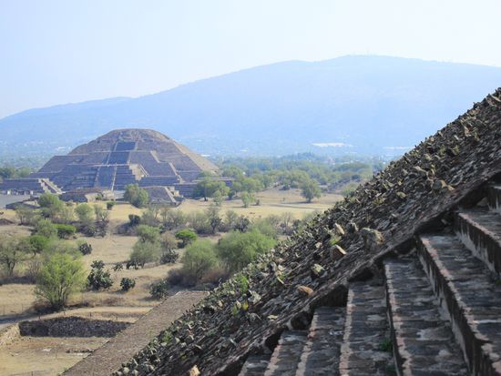 USA_Mexico_Sun and Moon Pyramids