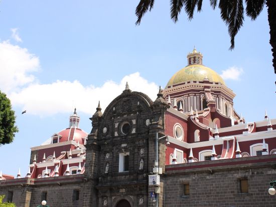 世界遺産プエブラとチョルーラ観光＜混載／英語ガイド／メキシコシティ発＞