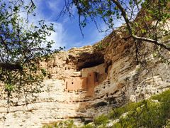 DETOURS-AZ-Montezumas-Castle