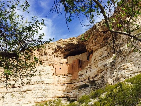 セドナ観光ツアー ネイティブアメリカンの遺跡散策＜貸切プランあり／英語ガイド／フェニックスまたはその周辺エリア発＞