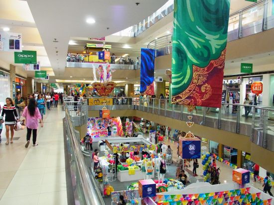 セブ2大モールから選べる！ショッピング（SMorアラヤ）＆地元人気レストラン「ライトハウス」でのフィリピン料理ディナー＜現地ガイド（日本語可）＞