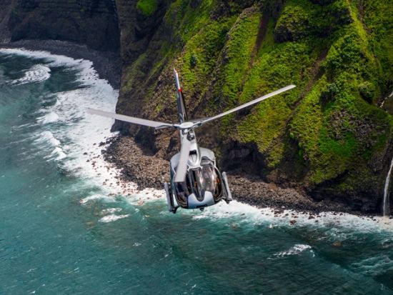 ヘリコプター遊覧飛行　ハナとワイルア渓谷の上空を巡る！ハナの熱帯雨林上陸付き＜75分／英語ガイド＞byマーベリック
