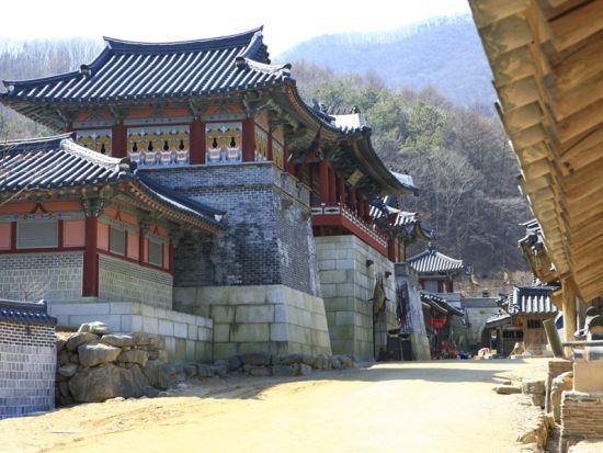 龍仁大長今パーク(旧MBCドラミア) ツアー ソウル市内の人気ロケ地を巡る1日プランあり＜半日・1日／日本語ガイド／貸切可／明洞または南大門市場解散＞