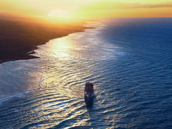 ヘリコプター遊覧飛行 マウイ島とモロカイ島のふたつの島を巡る＜55分／英語ガイド＞byマーベリック