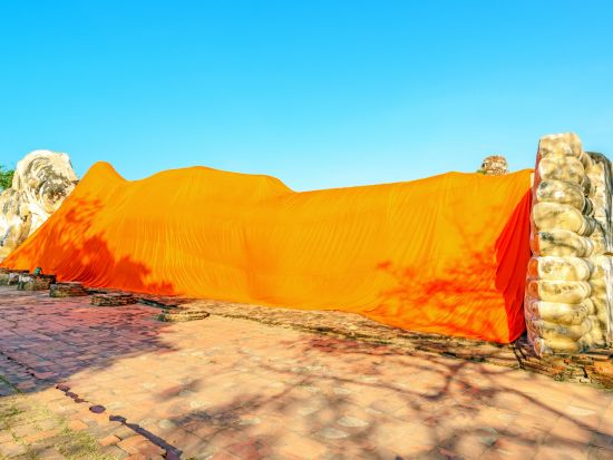 アユタヤ遺跡観光ツアー 5大遺跡巡りと遺跡ライトアップ鑑賞＜午後／日本語／アユタヤ名物・手長エビディナー付きプランあり＞