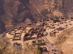 peru_cusco_pisaq_123rf_2382146_ML