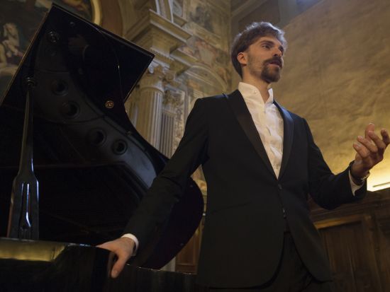 サンタ・モナカ教会　イタリアン・オペラ・コンサート　コンサート前のディナー付プランあり＜フィレンツェ＞ 