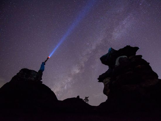 マウナケア山麓　早朝の星空観測ツアー　貸切プランあり＜夜明け前発／日本語ガイド＞ by ハワイ観光
