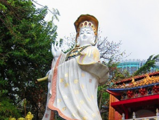 香港一人気のビーチ レパルスベイ＆スタンレーマーケット散策＜午後／日本語ガイド＞