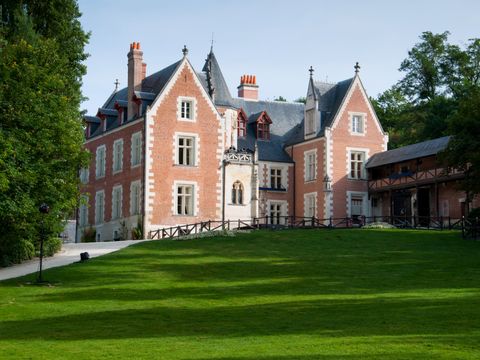 France_Loire_Valley_Amboise_Clos_Luce_shutterstock_471295076 2