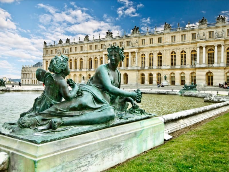 France_Versailles_Palace_Neptune_statue