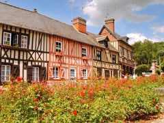 France_Normandy_Colorful_Timber_Framed_Village_Houses_shutterstock_45615913