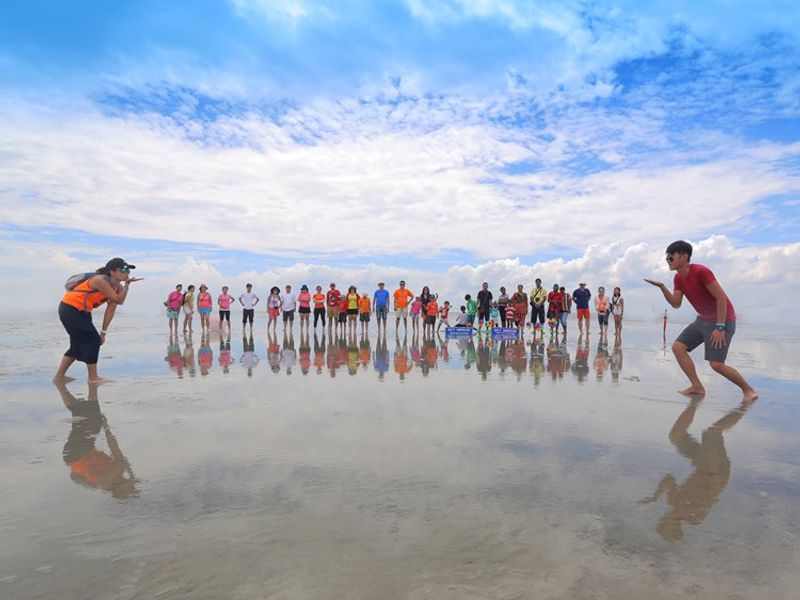 mirror in the sky kuala selangor group photo