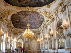 Austria_Wienna_Schonbrunn_Palace_shutterstock_25603663