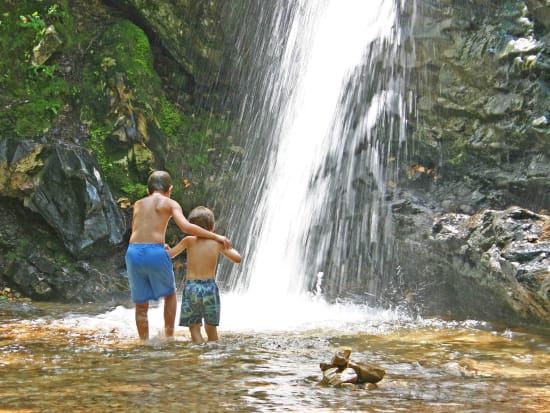 USA_Hawaii_Kauai_Two_Young_Boys_at_Waterfall