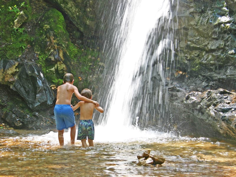USA_Hawaii_Kauai_Two_Young_Boys_at_Waterfall