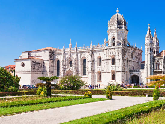 Portugal_Lisbon_Jeronimos Monastery_shutterstock_305518052