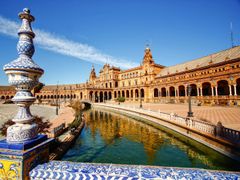 Spain, Seville, Plaza de Espana