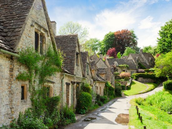コッツウォルズの村日帰りツアー　チッピング・カムデン＋ストウ・オン・ザウォルドなど4つの村訪問　即予約枠あり！＜日本語アシスタント／ロンドン発＞by Mybus