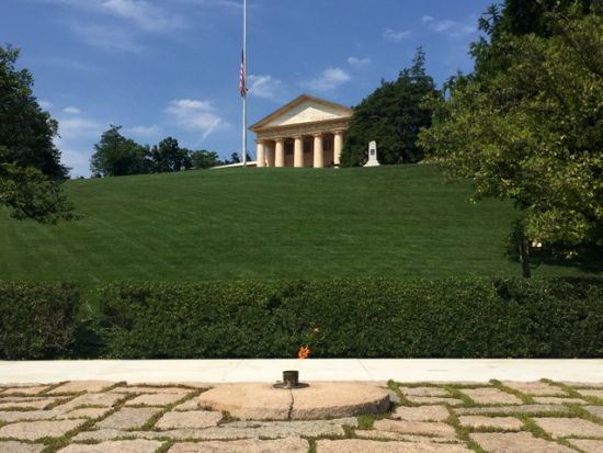 首都ワシントンD.C.半日観光ツアー　見どころを網羅 ＜午前／日本語ドライバーガイド＞