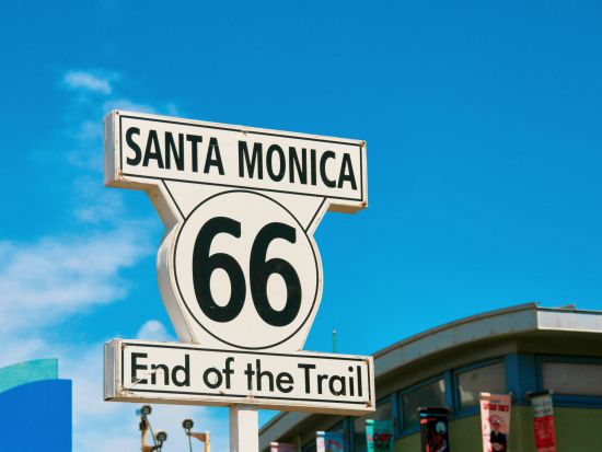 ロサンゼルス観光ツアー　ハリウッド＆サンタモニカのハイライトを巡る ＜半日／日本語ドライバーガイド＞