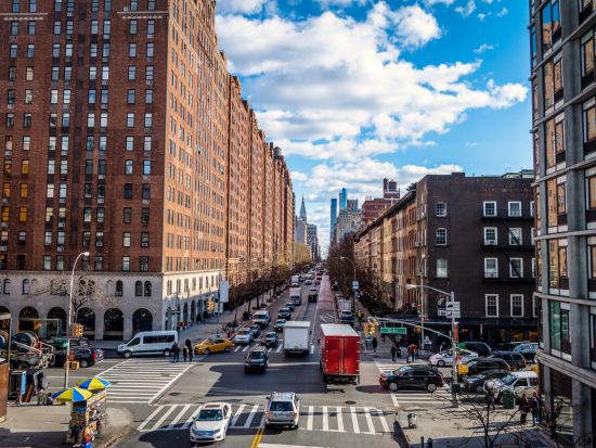 ニューヨーク観光ツアー　リバティー島上陸＆自由の女神クルーズ＆ハイライン＆チェルシーマーケット ＜日本語ガイド＞