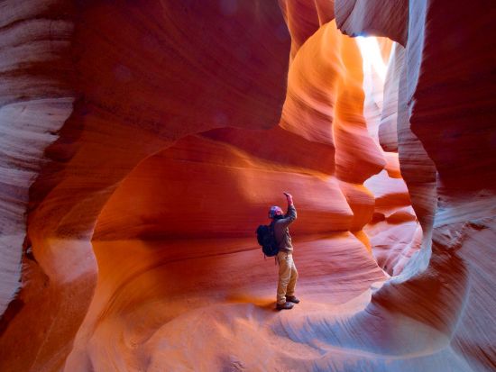 グランドサークル2泊3日ツアー　ザ・ビューホテル宿泊　グランドキャニオン＆セドナ＆モニュメントバレー＆アンテロープ＆ホースシューベンド＜日本語ドライバーガイド＞