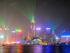 Hong_Kong_Symphony_of_Lights_Victoria_Harbour_shutterstock_245929150