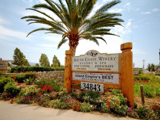 ワイナリー3か所めぐりツアー　ワインの名所テメキュラ＆オールドタウン観光 ＜昼食付き／日本語ドライバーガイド＞