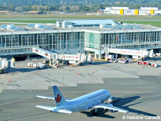 【空港送迎】バンクーバー国際空港 ⇔ バンクーバー市内または近郊 ＜貸切／日本語ドライバー＞