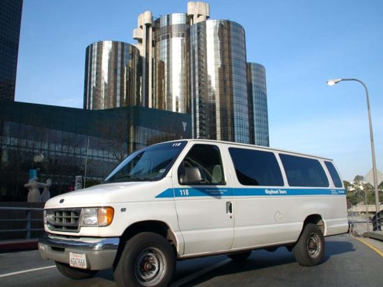 ユニバーサル・スタジオ・ハリウッド　入場チケット付き往復送迎サービス ＜1日入場パスまたはエクスプレスパス／日本語ドライバー＞