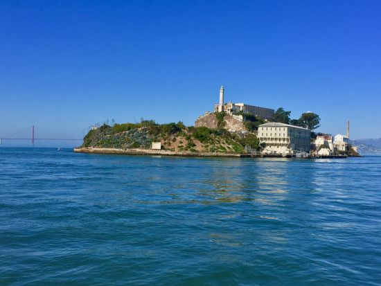アルカトラズ島上陸　半日観光ツアー ＜日本語ガイド＞