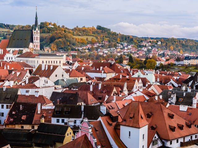 チェコ　スノードーム　チェスキークルムロフ Amazon.co.jp: チェコチェスキークルムロフ スノードーム スノー