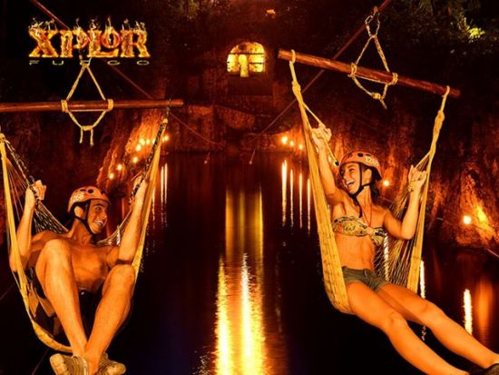 ユカタンジャングルのテーマパーク「ナイトエクスプロール 」夜から楽しめるテーマパーク＜夕食ビュッフェ／英語ドライバー／カンクン発＞