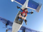 Tandem Skydiving in Cairns