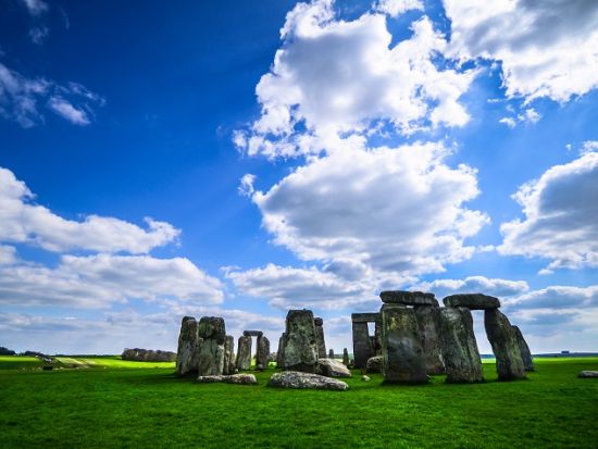 2大世界遺産ストーンヘンジ＆バース 日帰りツアー ＜英語ガイド／ロンドン発＞by Evan Evans ＊申込と同時に即予約確定