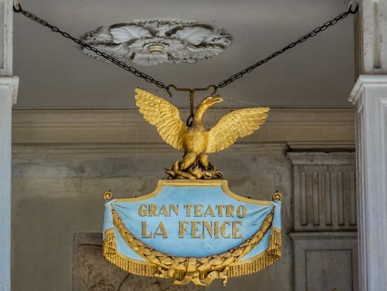 フェニーチェ劇場 見学ツアー ＜日本語アシスタント＞