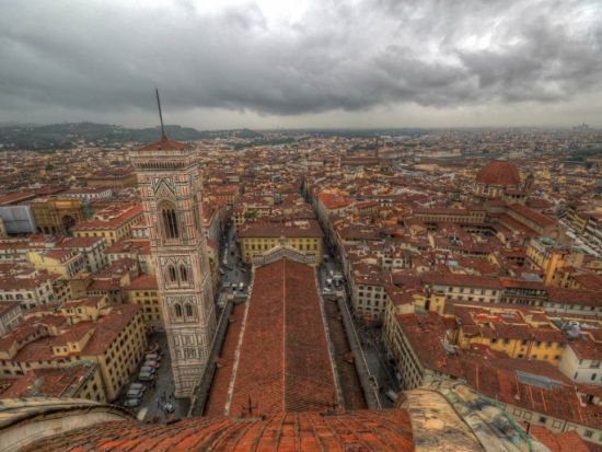 ドゥオーモ優先入場＆クーポラ観光ツアー＜英語ガイド／テラス入場／ドゥオーモ共通チケット付き＞