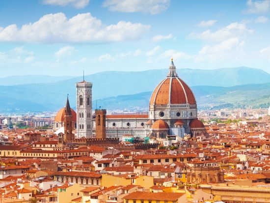 イタリア 5泊6日観光ツアー　人気の4大都市を周遊 ＜貸切／日本語ガイド／ミラノ発ローマ着＞by Max Harvest