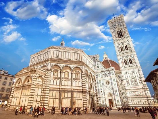 人気の3都市を周遊！イタリア5泊6日観光ツアー＜日本語／貸切／日本語ガイド／ヴェネツィア発ローマ着＞by Max Harvest