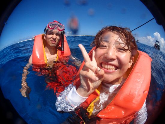 慶良間シュノーケリング　クルージングしながらサンゴ礁の美しいポイントへ！＜半日／那覇発＞