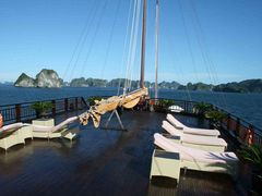 jasmine-cruise-sundesk