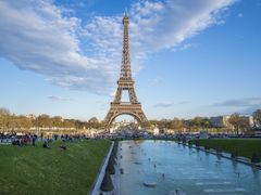 france_ paris_eiffel tower_walking tour