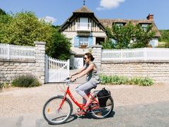 france giverny paris bike tour