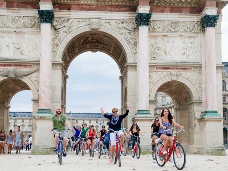 france,paris,bike tour, arc de triomphe