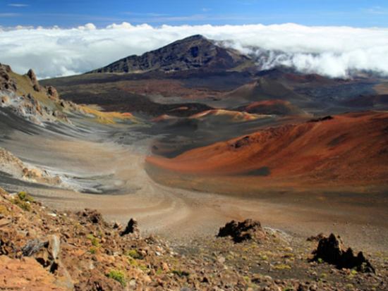 マウイ島観光ツアー　ハレアカラ国立公園＆イアオ渓谷をめぐる ＜昼食付き／英語ガイド＞