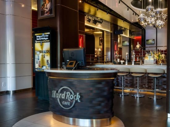 Hard Rock Cafe Barcelona, Entrance