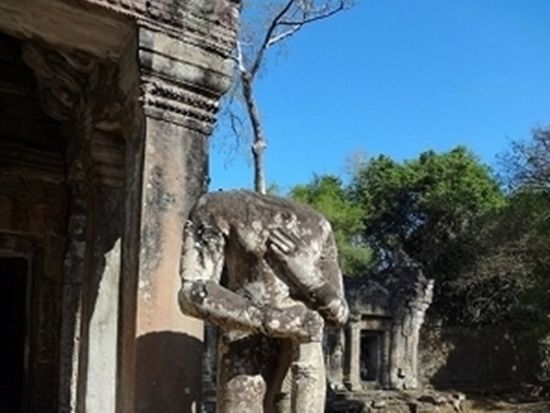 【混載】アンコール遺跡群 大回りコース&小回りコース制覇ツアー＜1日／昼食／日本語ガイド＞