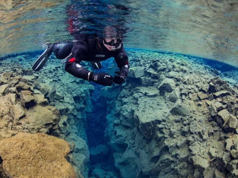 Snorkeling-in-Silfra-1_preview