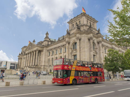 Reichstag building berlin hop on hop off bus